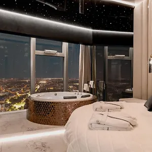 In The Sky - W Sky Tower Breslavia